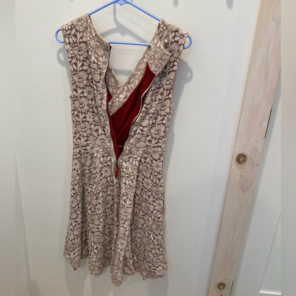 Anthropologie Maeve lace overlay stretch knit dress‎ size Medium - Picture 2 of 6